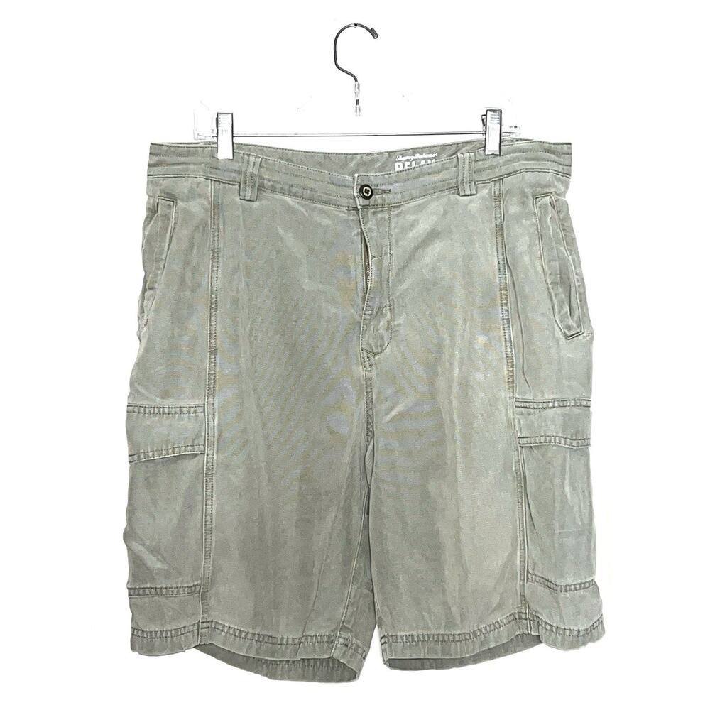 TOMMY BAHAMA LT GREEN TEXTURED TENCEL COTTON CARGO SHORTS SIZE 36 READ